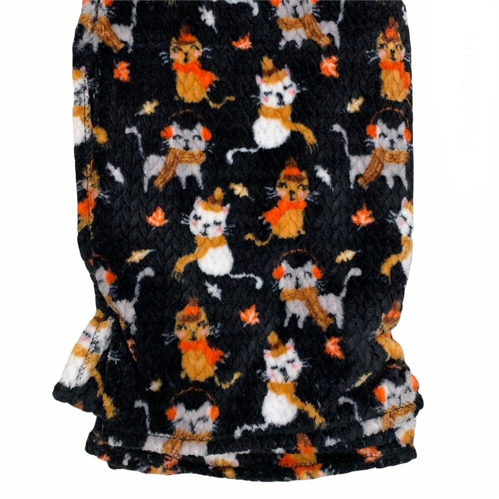 Scarf Cats Kitty Lover Fall Autumn Plush Throw Blanket Throw Blanket Leaves Cozy